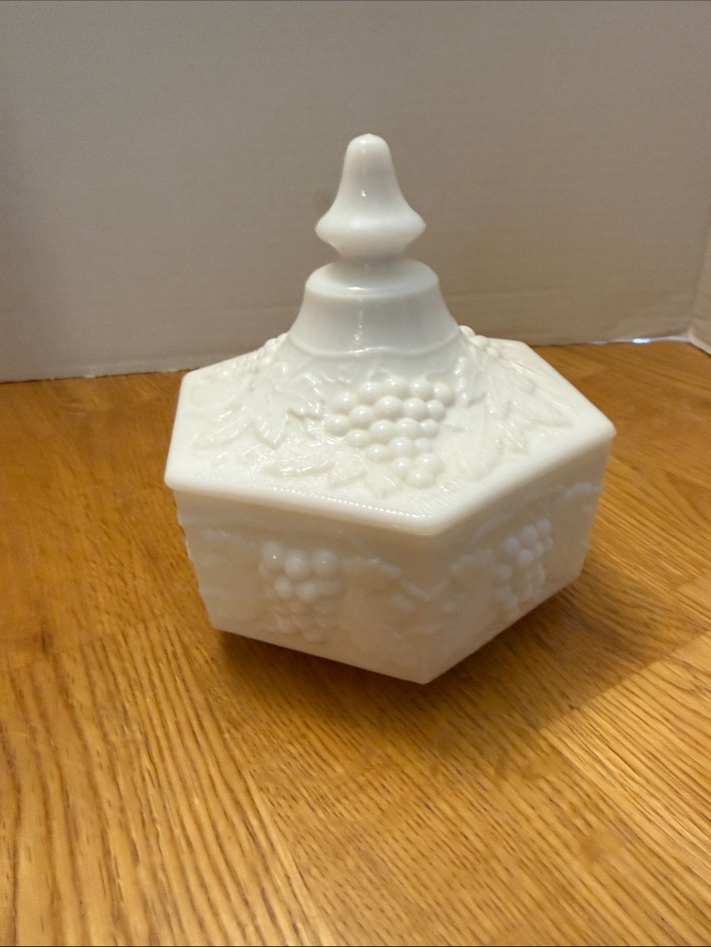Hexagonal White Ceramic Trinket Dish with Embossed Monogram